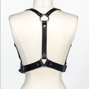 Zana Bayne signature harness